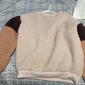 American eagle sweater
